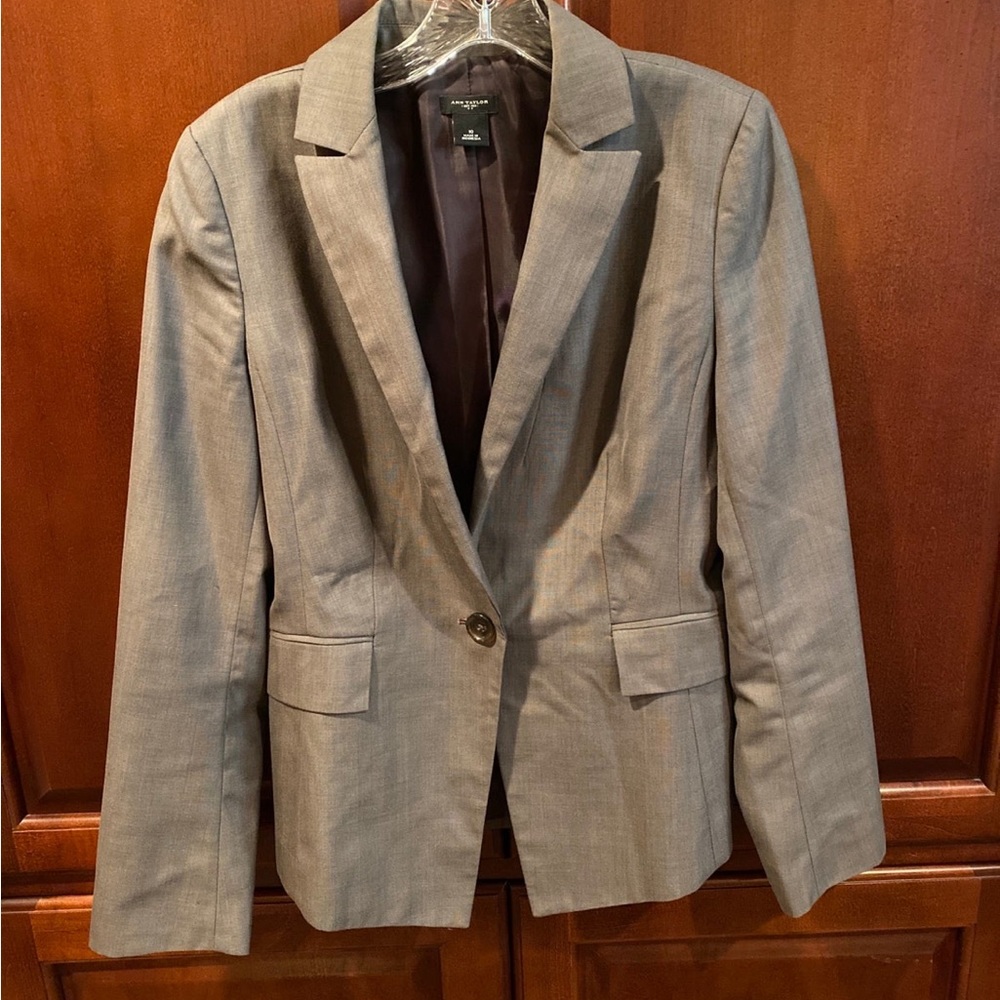 Ann Taylor Suit Set